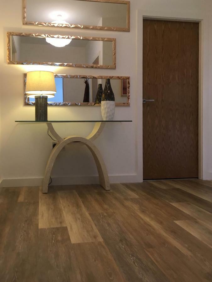 Luxury 1 Bed Apartment In City Centre With Parking Chester Exterior foto